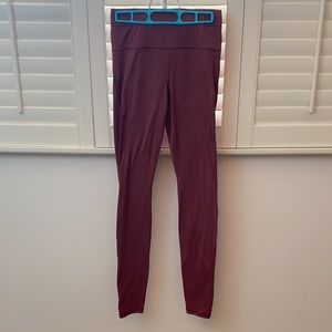 Athleta Aura Heel Tight Maroon Leggings